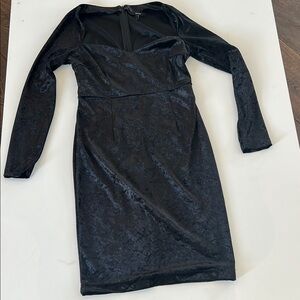 Elegant Black Velvet Dress -L